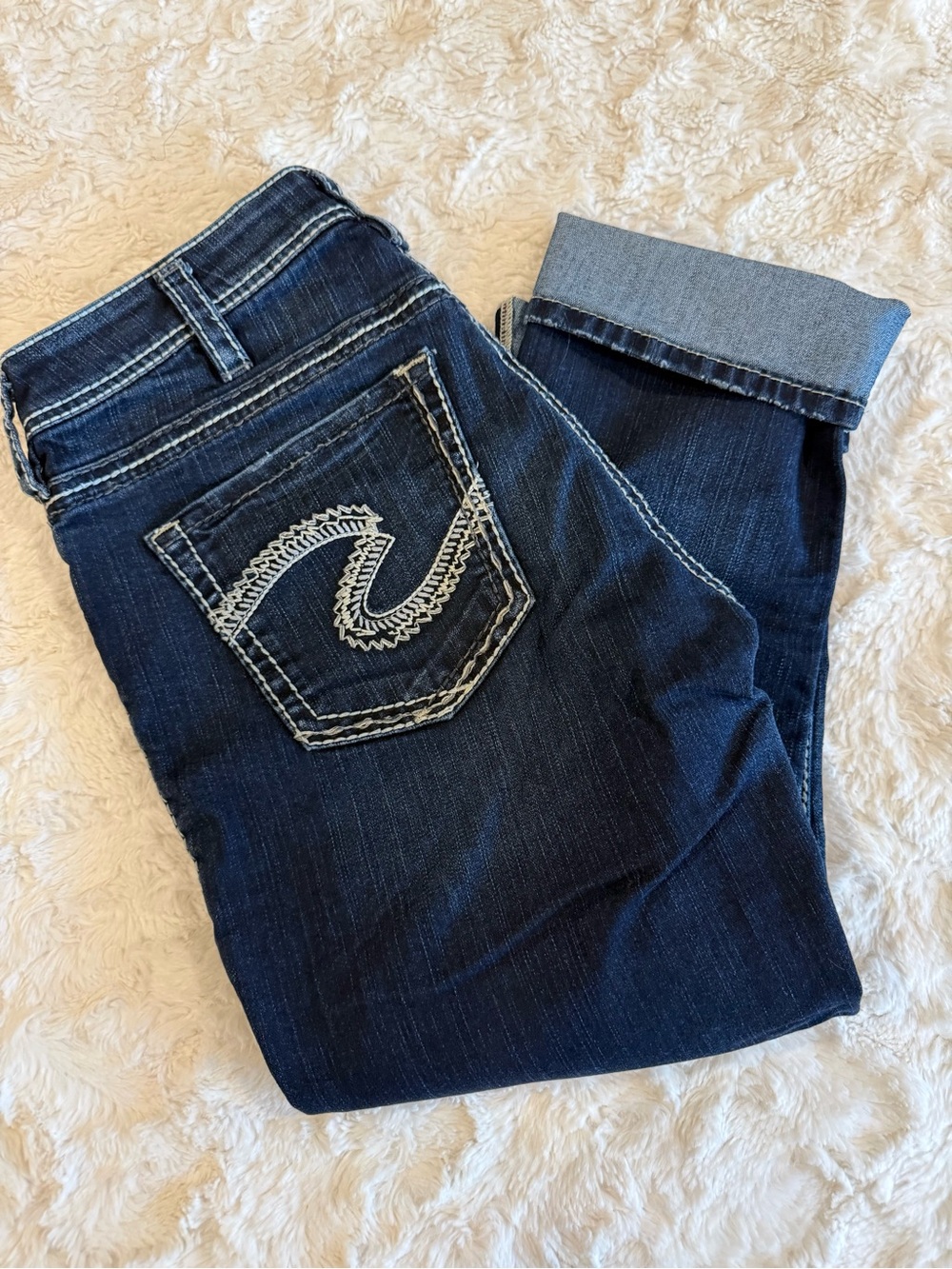 Silver Jeans Dark Blue Suki Capri Straight Jeans with Embroidered Pocket